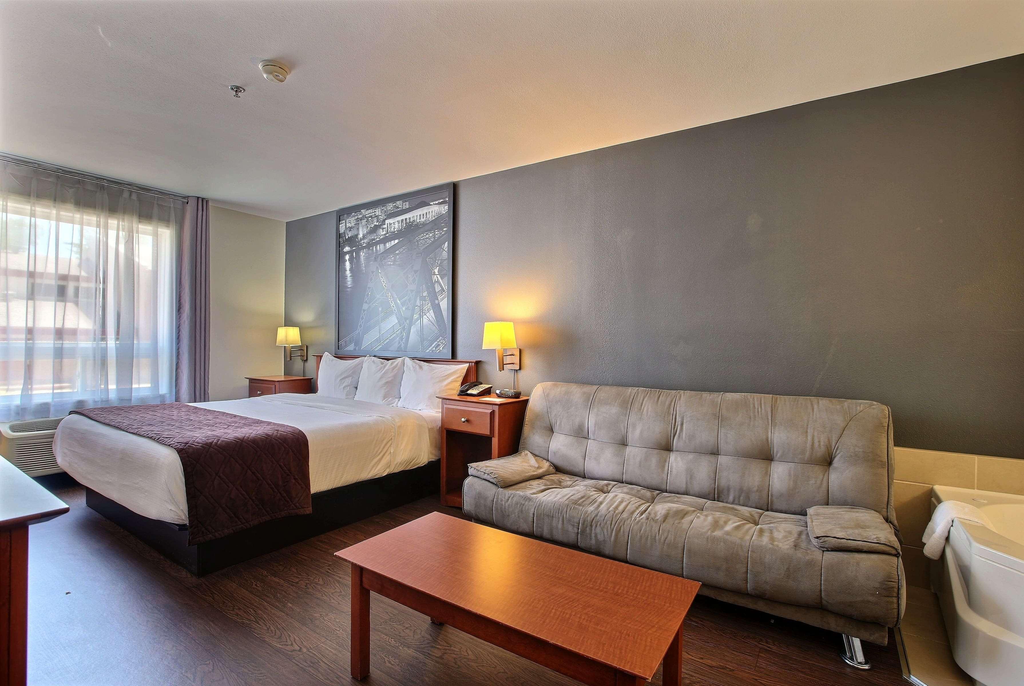 Super 8 By Wyndham Trois-Rivieres Ξενοδοχείο Εξωτερικό φωτογραφία