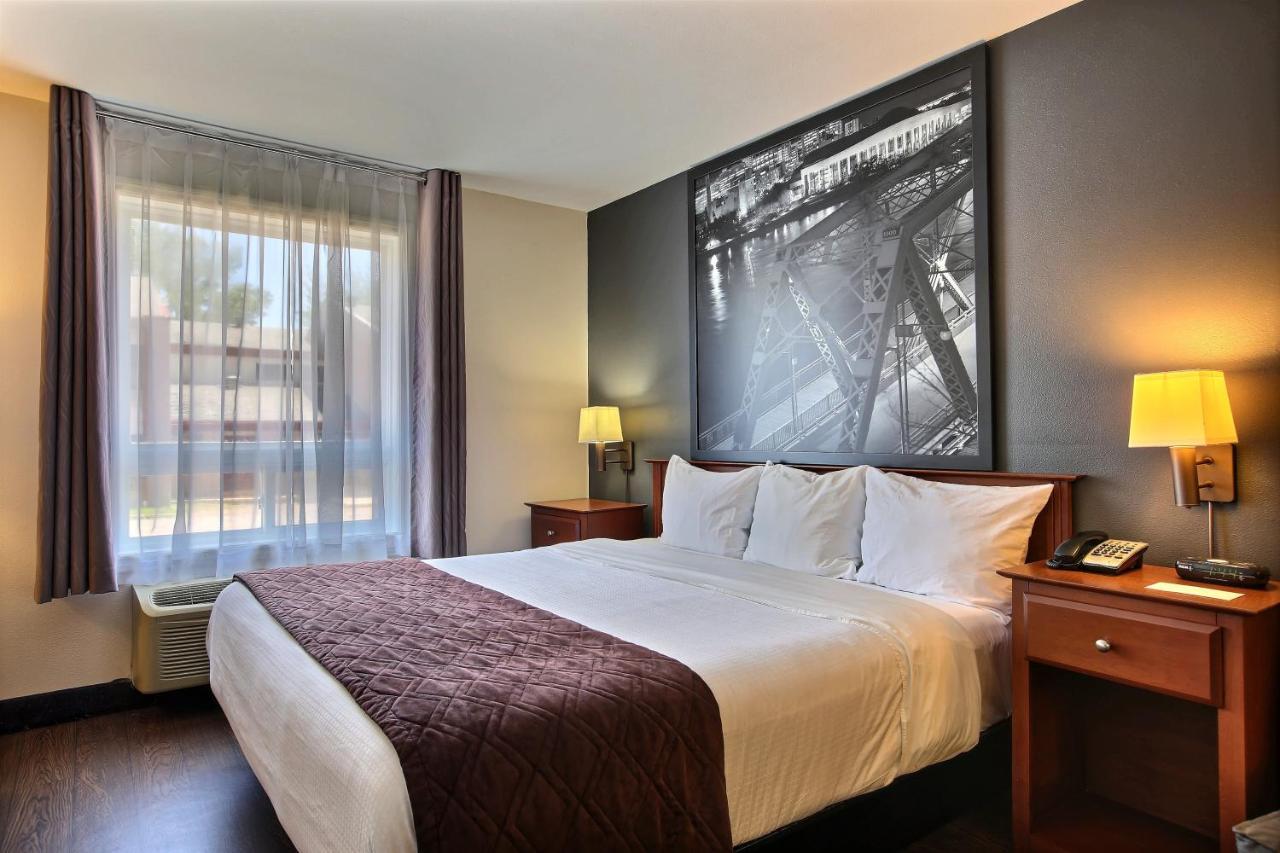 Super 8 By Wyndham Trois-Rivieres Ξενοδοχείο Εξωτερικό φωτογραφία